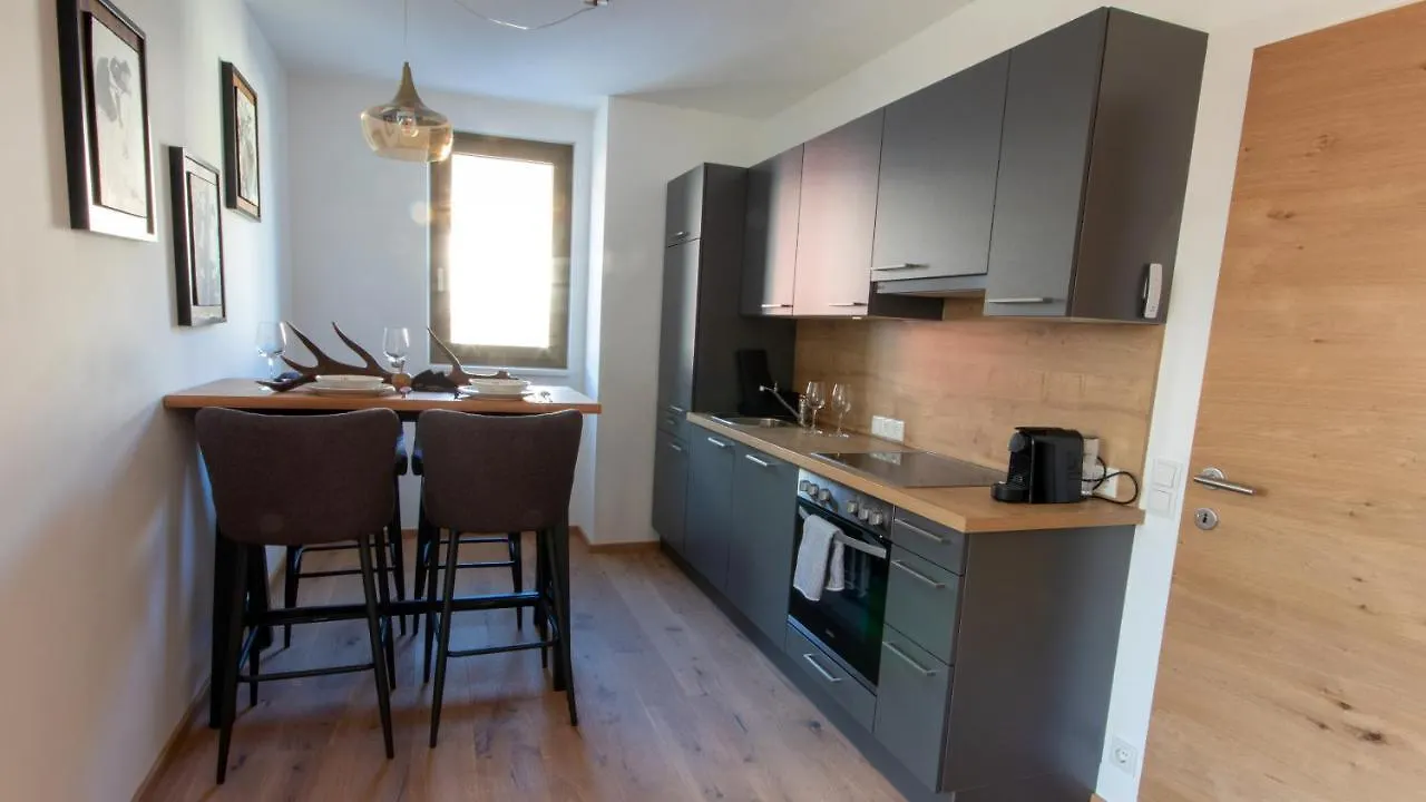 אינסברוק Inn Apart Tirol 0*,  אוסטריה